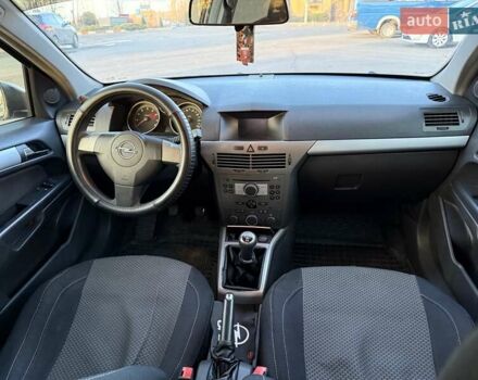 Опель Астра 2005 в Хмельницком на Automoto.ua Серый Опель Астра, объемом двигателя 1.4 л и пробегом 275 тыс. км за 4300 $, фото 22 на Automoto.ua