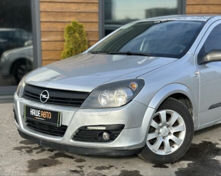 Серый Опель Астра, объемом двигателя 1.7 л и пробегом 250 тыс. км за 3999 $, фото 1 на Automoto.ua