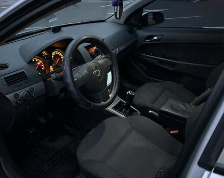 Сірий Опель Астра, об'ємом двигуна 1.4 л та пробігом 298 тис. км за 4800 $, фото 24 на Automoto.ua