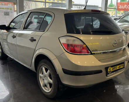 Серый Опель Астра, объемом двигателя 1.4 л и пробегом 215 тыс. км за 4100 $, фото 4 на Automoto.ua