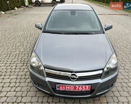 Серый Опель Астра, объемом двигателя 1.6 л и пробегом 259 тыс. км за 5100 $, фото 7 на Automoto.ua