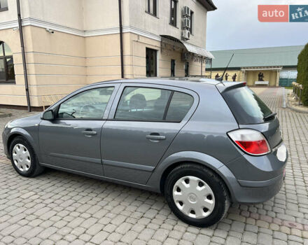 Серый Опель Астра, объемом двигателя 1.6 л и пробегом 259 тыс. км за 5100 $, фото 19 на Automoto.ua