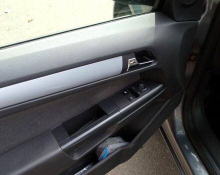 Серый Опель Астра, объемом двигателя 1.7 л и пробегом 310 тыс. км за 4550 $, фото 6 на Automoto.ua