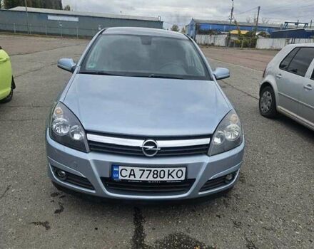 Серый Опель Астра, объемом двигателя 1.6 л и пробегом 226 тыс. км за 5400 $, фото 4 на Automoto.ua