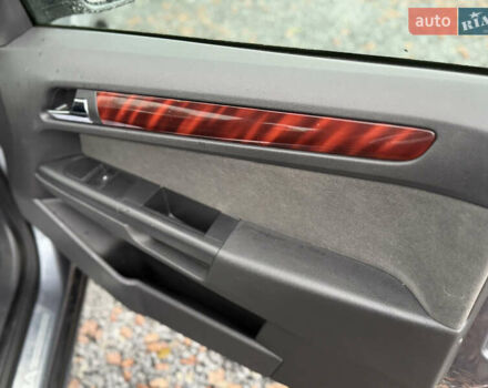 Сірий Опель Астра, об'ємом двигуна 1.8 л та пробігом 173 тис. км за 6250 $, фото 12 на Automoto.ua