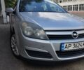 Серый Опель Астра, объемом двигателя 1.7 л и пробегом 315 тыс. км за 4300 $, фото 6 на Automoto.ua