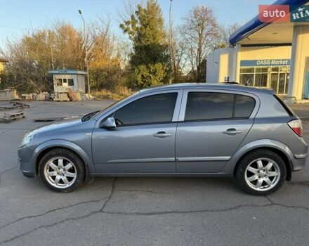Опель Астра 2005 в Хмельницком на Automoto.ua Серый Опель Астра, объемом двигателя 1.4 л и пробегом 275 тыс. км за 4300 $, фото 4 на Automoto.ua