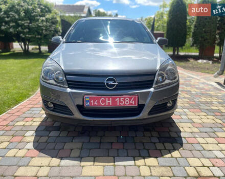 Сірий Опель Астра, об'ємом двигуна 1.6 л та пробігом 207 тис. км за 4500 $, фото 1 на Automoto.ua