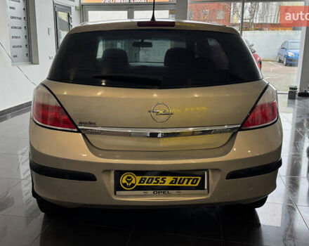 Серый Опель Астра, объемом двигателя 1.4 л и пробегом 215 тыс. км за 4100 $, фото 5 на Automoto.ua