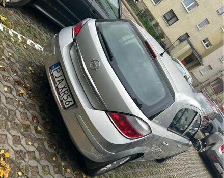 Серый Опель Астра, объемом двигателя 1.4 л и пробегом 230 тыс. км за 1500 $, фото 2 на Automoto.ua