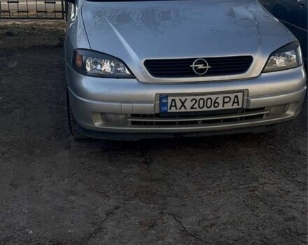 Серый Опель Астра, объемом двигателя 1.4 л и пробегом 200 тыс. км за 4000 $, фото 1 на Automoto.ua