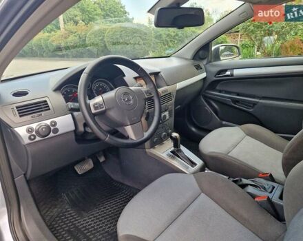 Серый Опель Астра, объемом двигателя 1.8 л и пробегом 119 тыс. км за 6600 $, фото 46 на Automoto.ua