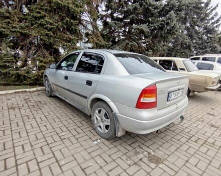 Сірий Опель Астра, об'ємом двигуна 1.4 л та пробігом 140 тис. км за 5000 $, фото 3 на Automoto.ua
