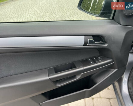 Серый Опель Астра, объемом двигателя 1.6 л и пробегом 259 тыс. км за 5100 $, фото 22 на Automoto.ua