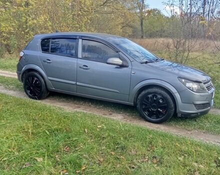 Серый Опель Астра, объемом двигателя 1.4 л и пробегом 210 тыс. км за 4650 $, фото 1 на Automoto.ua