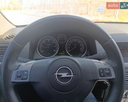 Серый Опель Астра, объемом двигателя 1.69 л и пробегом 335 тыс. км за 3700 $, фото 22 на Automoto.ua