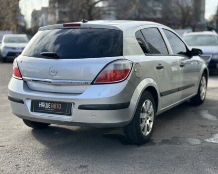 Серый Опель Астра, объемом двигателя 1.7 л и пробегом 250 тыс. км за 3999 $, фото 7 на Automoto.ua
