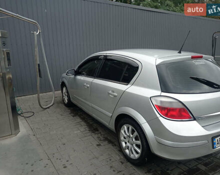 Сірий Опель Астра, об'ємом двигуна 1.6 л та пробігом 235 тис. км за 3600 $, фото 4 на Automoto.ua