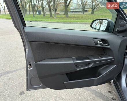 Серый Опель Астра, объемом двигателя 1.6 л и пробегом 180 тыс. км за 6350 $, фото 11 на Automoto.ua