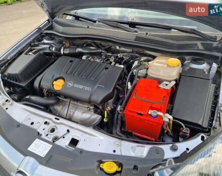 Серый Опель Астра, объемом двигателя 1.8 л и пробегом 119 тыс. км за 6600 $, фото 4 на Automoto.ua