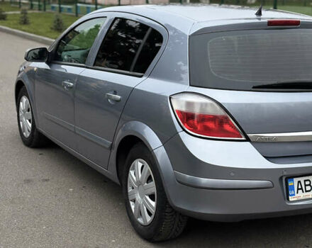 Сірий Опель Астра, об'ємом двигуна 1.4 л та пробігом 281 тис. км за 4400 $, фото 4 на Automoto.ua