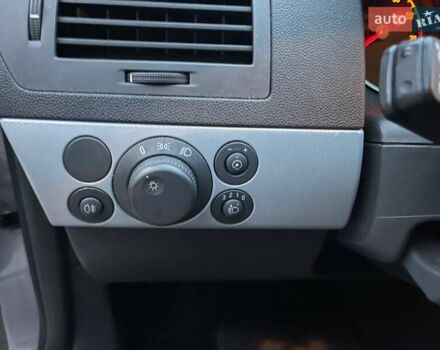 Серый Опель Астра, объемом двигателя 1.8 л и пробегом 175 тыс. км за 6200 $, фото 25 на Automoto.ua