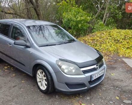 Серый Опель Астра, объемом двигателя 1.4 л и пробегом 327 тыс. км за 4400 $, фото 13 на Automoto.ua