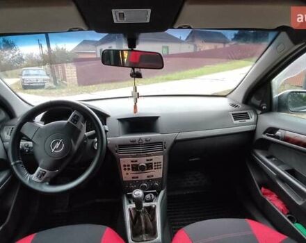 Серый Опель Астра, объемом двигателя 1.4 л и пробегом 327 тыс. км за 4400 $, фото 20 на Automoto.ua