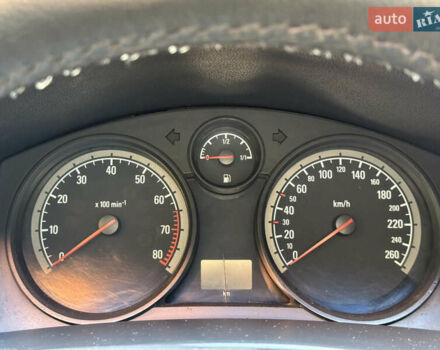 Серый Опель Астра, объемом двигателя 1.6 л и пробегом 140 тыс. км за 3799 $, фото 15 на Automoto.ua