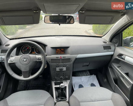 Опель Астра 2006 в Городке на Automoto.ua Серый Опель Астра, объемом двигателя 1.4 л и пробегом 231 тыс. км за 5100 $, фото 16 на Automoto.ua
