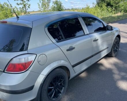 Серый Опель Астра, объемом двигателя 1.4 л и пробегом 250 тыс. км за 3800 $, фото 2 на Automoto.ua