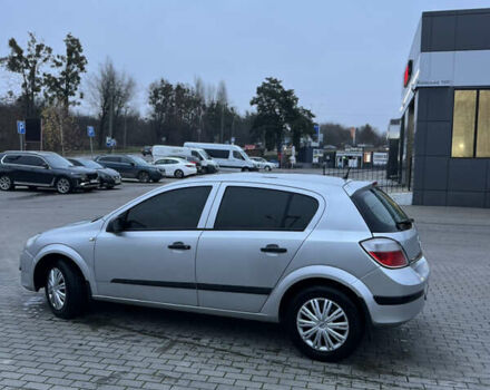 Серый Опель Астра, объемом двигателя 1.6 л и пробегом 140 тыс. км за 3450 $, фото 2 на Automoto.ua