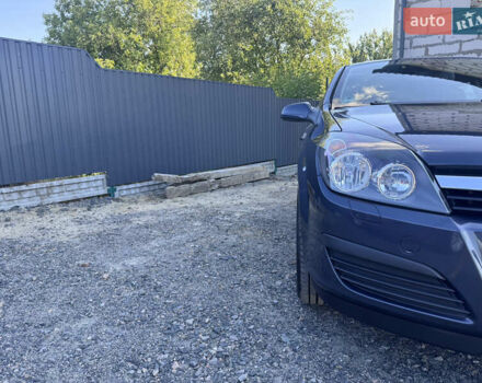 Серый Опель Астра, объемом двигателя 1.6 л и пробегом 220 тыс. км за 5350 $, фото 11 на Automoto.ua