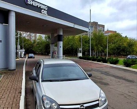 Серый Опель Астра, объемом двигателя 1.4 л и пробегом 220 тыс. км за 4000 $, фото 2 на Automoto.ua