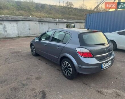 Серый Опель Астра, объемом двигателя 1.6 л и пробегом 233 тыс. км за 4800 $, фото 6 на Automoto.ua