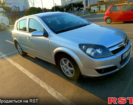 Серый Опель Астра, объемом двигателя 1.6 л и пробегом 117 тыс. км за 5000 $, фото 8 на Automoto.ua