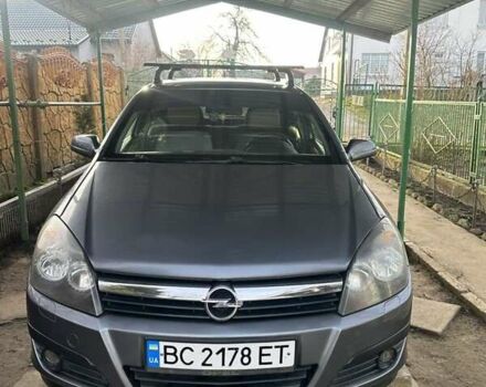 Серый Опель Астра, объемом двигателя 1.69 л и пробегом 150 тыс. км за 6500 $, фото 5 на Automoto.ua