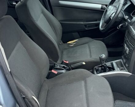 Сірий Опель Астра, об'ємом двигуна 1.7 л та пробігом 300 тис. км за 2850 $, фото 15 на Automoto.ua