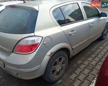 Серый Опель Астра, объемом двигателя 1.8 л и пробегом 333 тыс. км за 2450 $, фото 2 на Automoto.ua