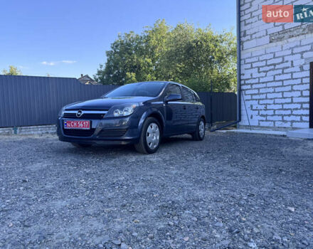 Серый Опель Астра, объемом двигателя 1.6 л и пробегом 220 тыс. км за 5350 $, фото 2 на Automoto.ua