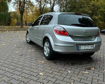 Серый Опель Астра, объемом двигателя 1.6 л и пробегом 248 тыс. км за 4600 $, фото 7 на Automoto.ua