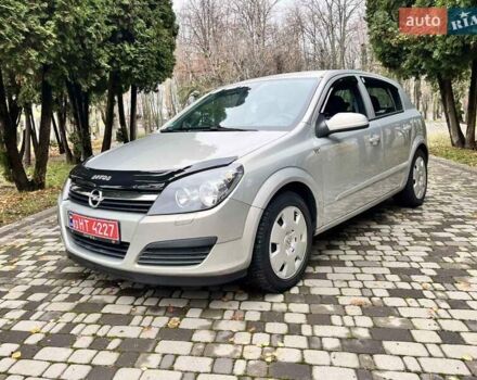 Серый Опель Астра, объемом двигателя 1.6 л и пробегом 160 тыс. км за 4999 $, фото 11 на Automoto.ua