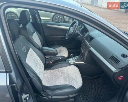 Серый Опель Астра, объемом двигателя 1.6 л и пробегом 233 тыс. км за 4800 $, фото 20 на Automoto.ua