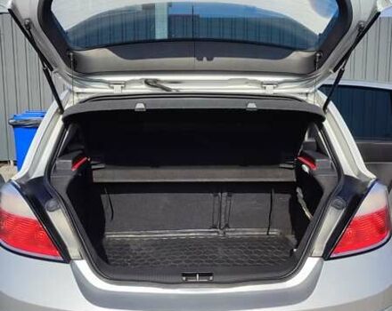 Серый Опель Астра, объемом двигателя 1.91 л и пробегом 254 тыс. км за 4900 $, фото 25 на Automoto.ua