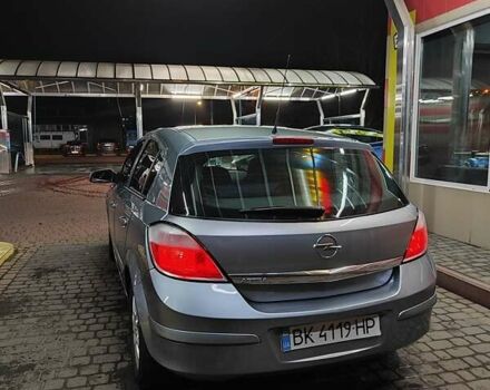 Серый Опель Астра, объемом двигателя 1.4 л и пробегом 257 тыс. км за 4499 $, фото 1 на Automoto.ua