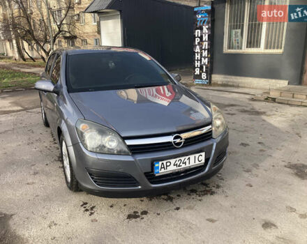 Серый Опель Астра, объемом двигателя 1.6 л и пробегом 221 тыс. км за 5000 $, фото 3 на Automoto.ua