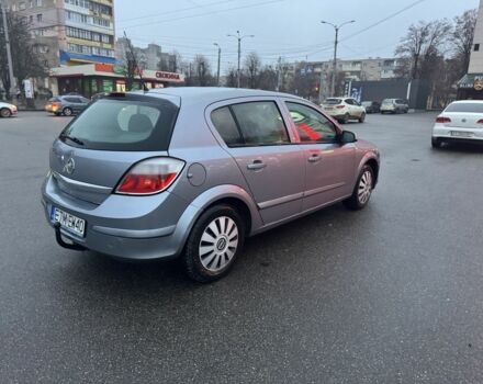 Серый Опель Астра, объемом двигателя 1.7 л и пробегом 327 тыс. км за 2450 $, фото 3 на Automoto.ua