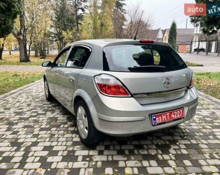 Серый Опель Астра, объемом двигателя 1.6 л и пробегом 160 тыс. км за 4999 $, фото 23 на Automoto.ua