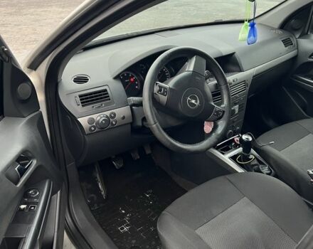 Сірий Опель Астра, об'ємом двигуна 1.4 л та пробігом 371 тис. км за 3088 $, фото 4 на Automoto.ua