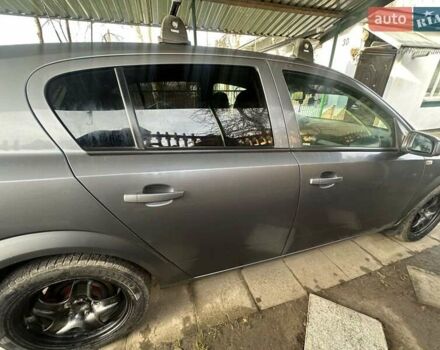 Серый Опель Астра, объемом двигателя 1.69 л и пробегом 150 тыс. км за 6500 $, фото 1 на Automoto.ua